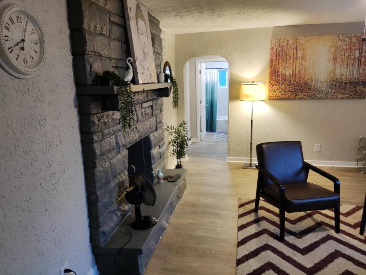 Tranquil Oasis - Private Rooms -Near Downtown Индианаполис Экстерьер фото