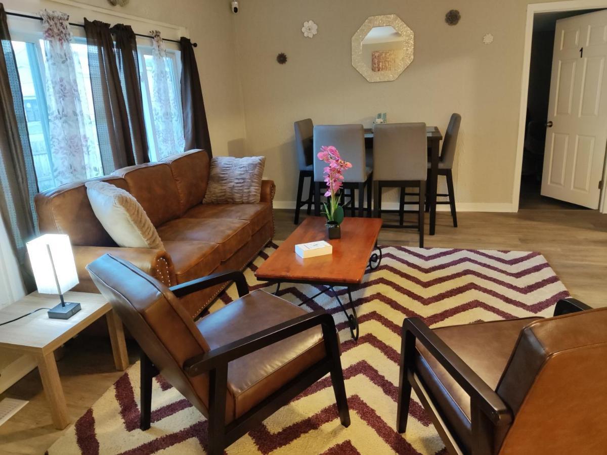 Tranquil Oasis - Private Rooms -Near Downtown Индианаполис Экстерьер фото