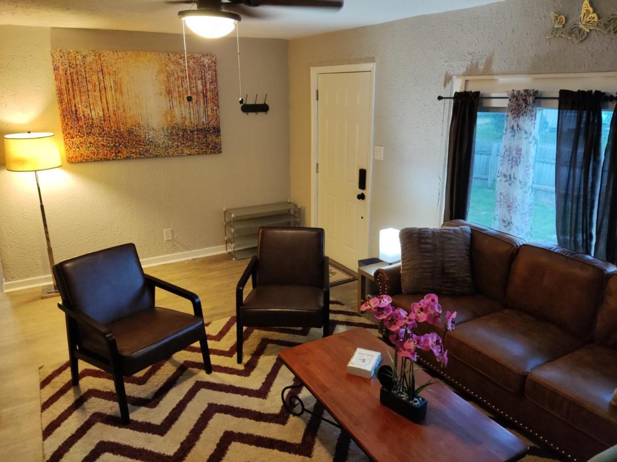 Tranquil Oasis - Private Rooms -Near Downtown Индианаполис Экстерьер фото